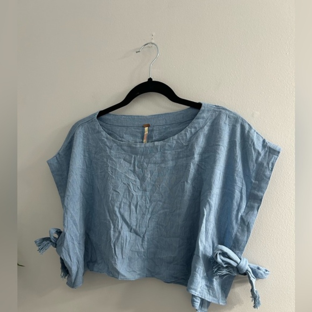 Free People Blue Sleeveless Crop Blouse